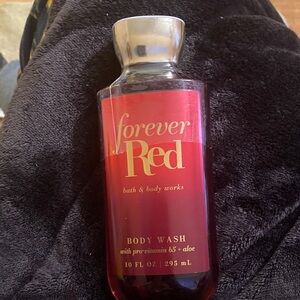 Bath & Body Works Forever Red Body Wash - Red and Gold